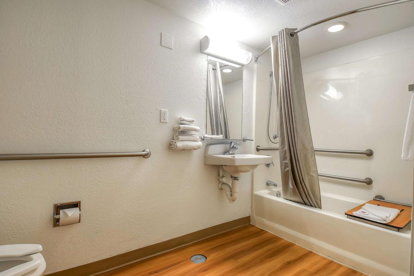 Motel 6 Los Angeles -Norwalk